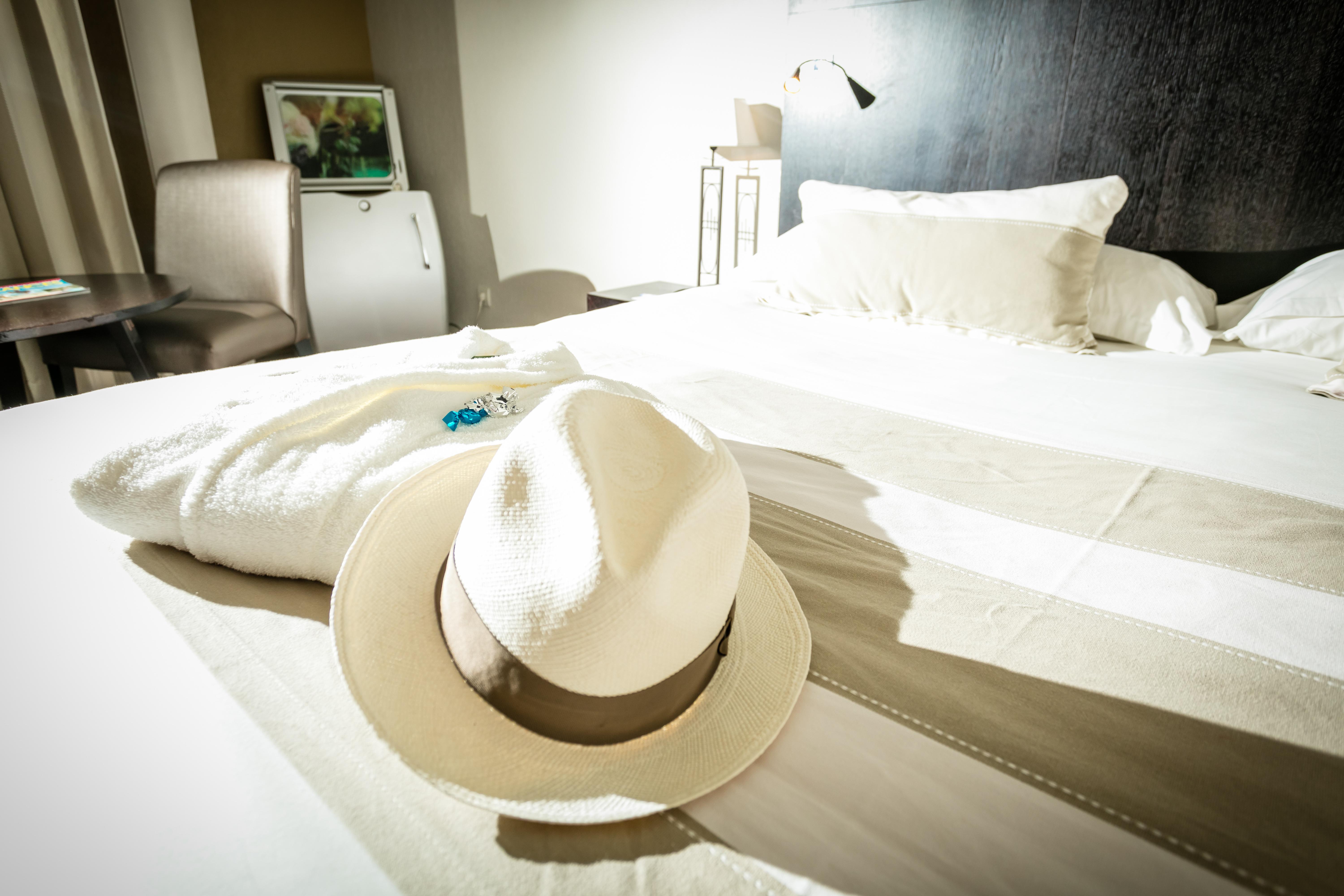 Hotel Le Mas D'Huston Spa And Golf Saint-Cyprien  Extérieur photo