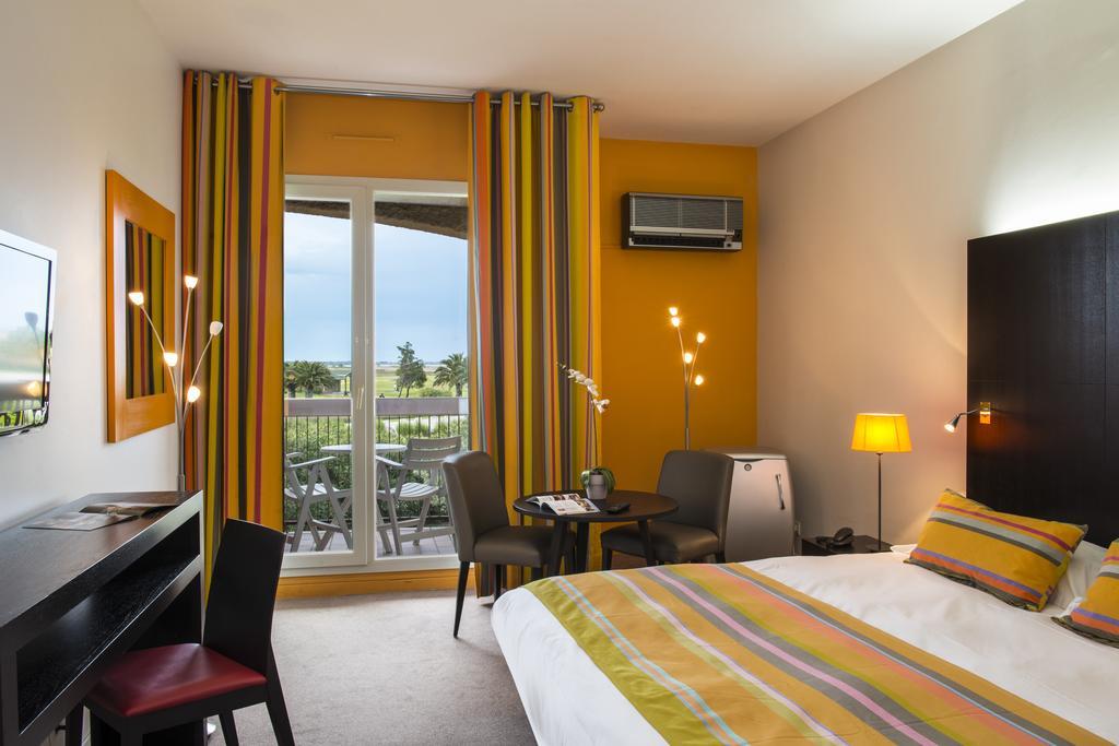 Hotel Le Mas D'Huston Spa And Golf Saint-Cyprien  Extérieur photo