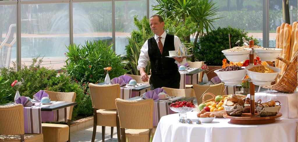 Hotel Le Mas D'Huston Spa And Golf Saint-Cyprien  Extérieur photo